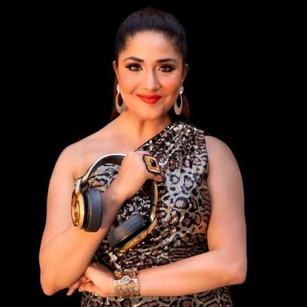 DJ Barkha Kaul